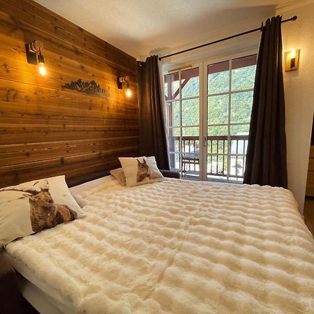 "La Cle Doree" Appartement Balcon Ensoleille Vue Montagne Wifi كوتيريه المظهر الخارجي الصورة