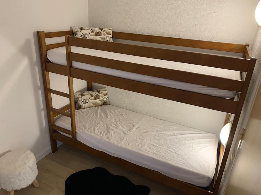 "La Cle Doree" Appartement Balcon Ensoleille Vue Montagne Wifi كوتيريه المظهر الخارجي الصورة